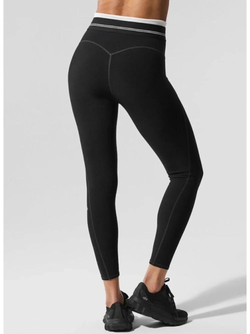 Alo Airbrush High-Waist 7/8 Better Together Leggings Black White Sporty Hi-Rise